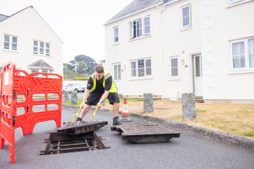 Fibre Optic Cable House